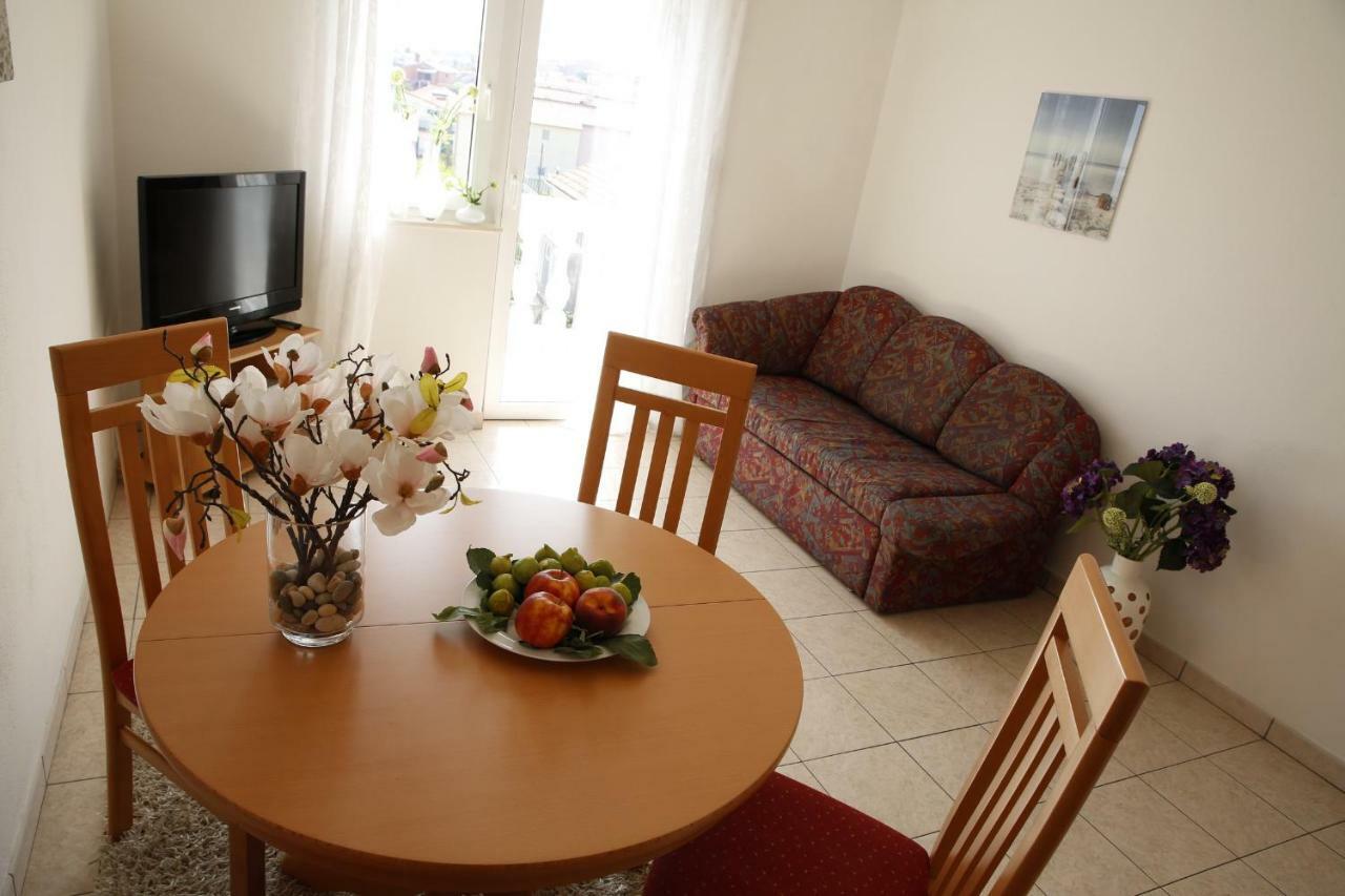 Villa Marica Vodice Extérieur photo